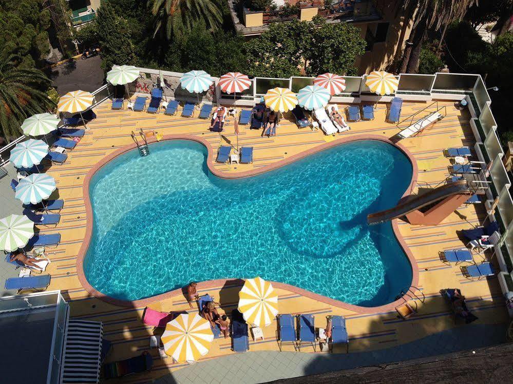 Park Suisse Hotel 4*