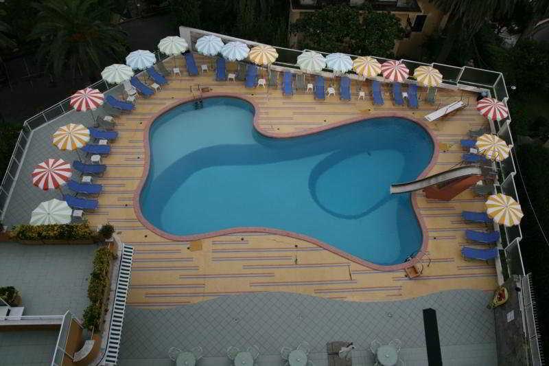 Hotel Park Suisse 4*